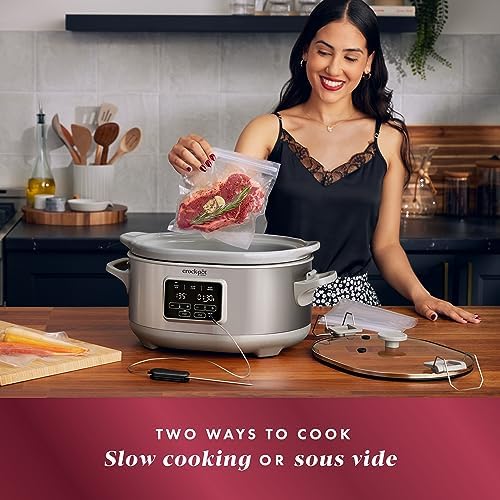Crock-Pot 7 Quart Programmable Cook & Carry Slow Cooker - KPBJ